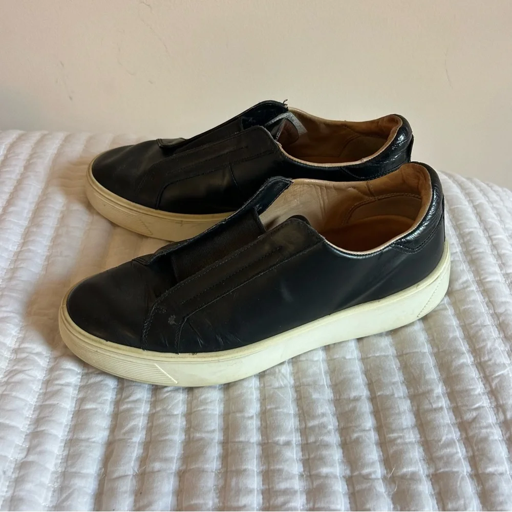 women’s‎ Ecco street tray luxury slip-on sneaker 40